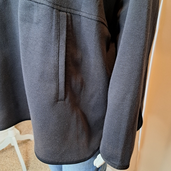 THE NORTH FACE Cozy Slacker Poncho, Black Size L - XL - Picture 4 of 11